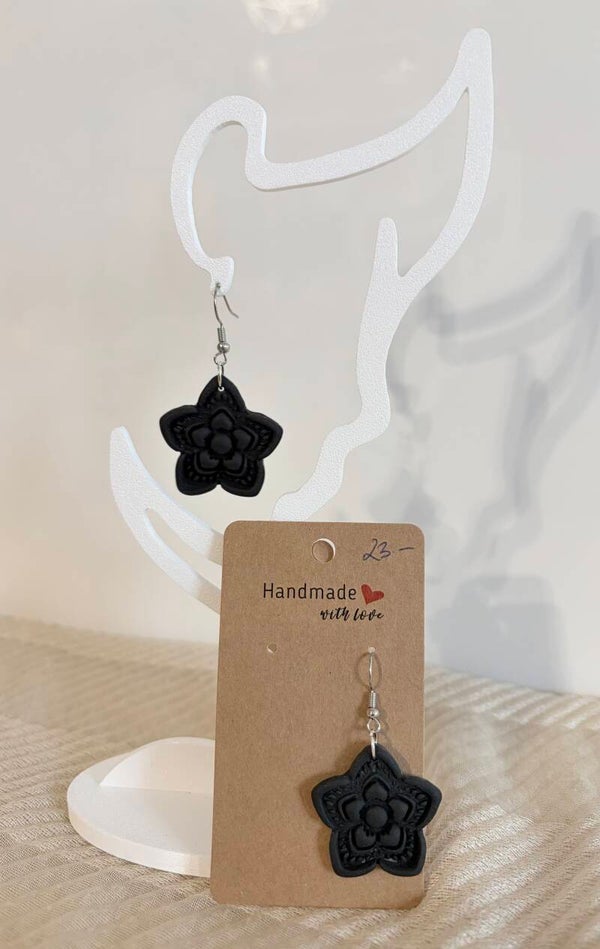Ohrringe Blume schwarz Blume