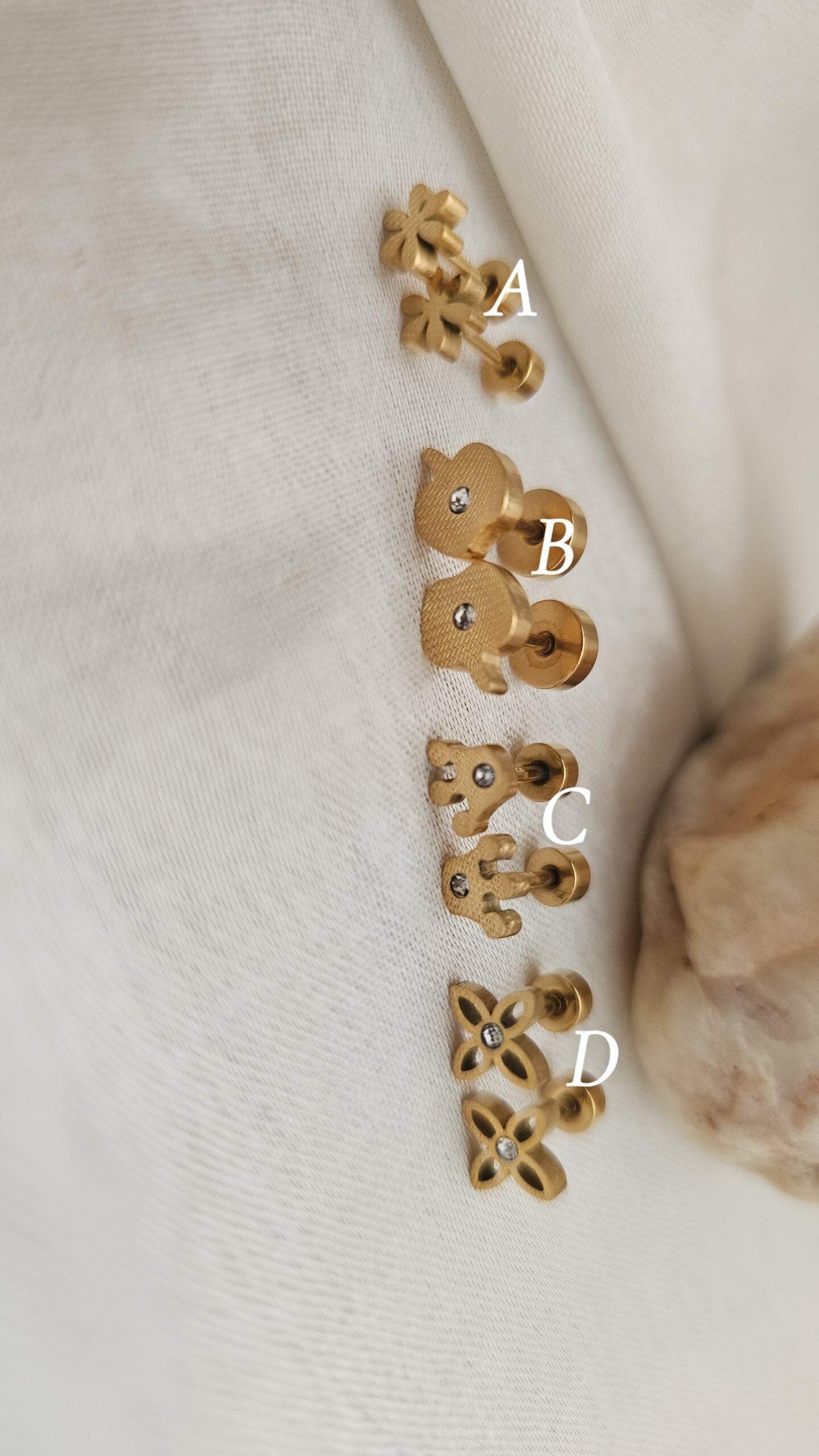 Boucles d'oreilles à vice.