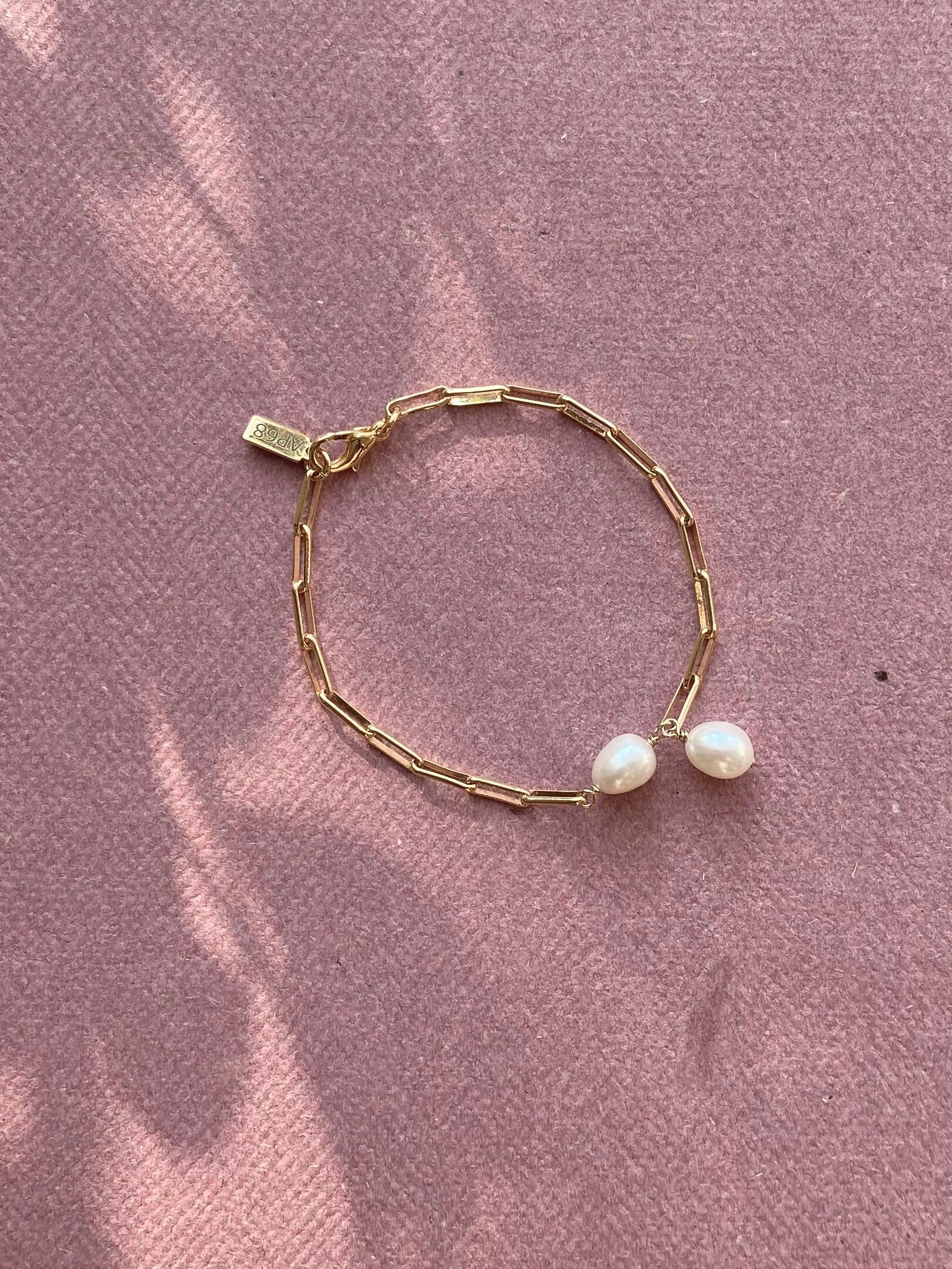 AG Golden Bracelet big Pearl