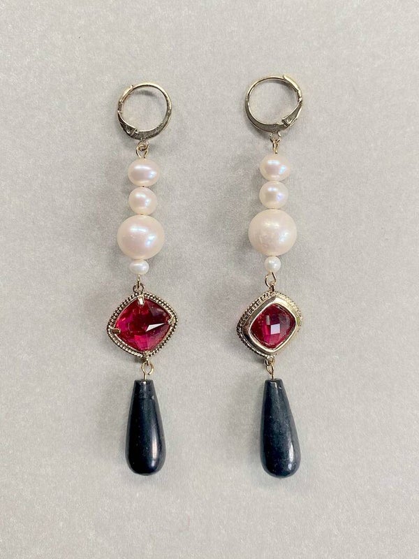 Queenie Ruby Classic