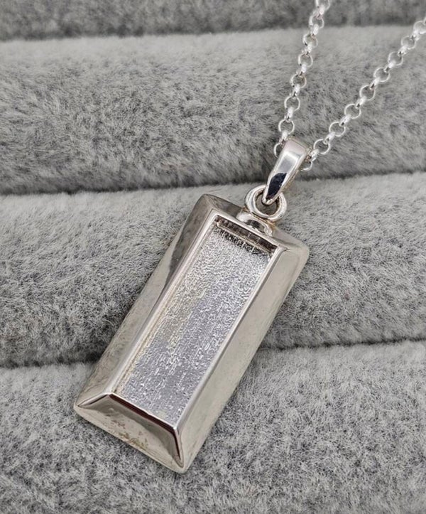 Bullion bar pendant