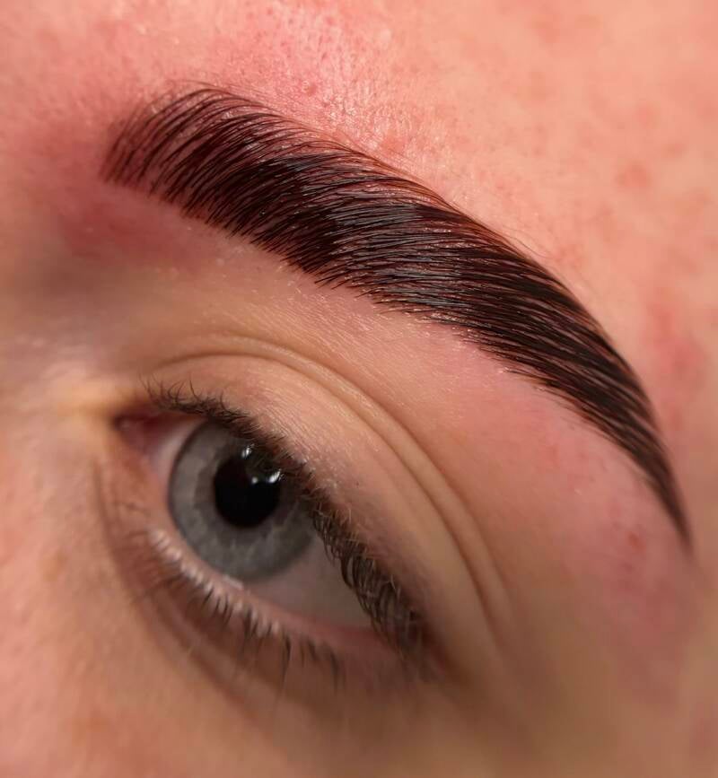 Browlifting-Linz-Aesthetic-by-Lejla.jpg
