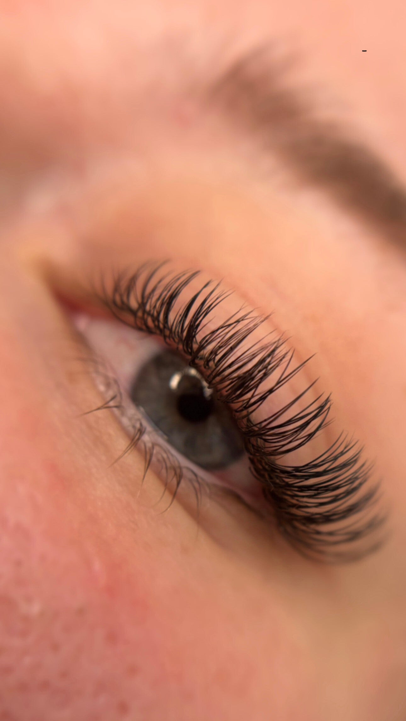 Wimpernverlängerung-Linz-Aesthetic-by-Lejla.jpg