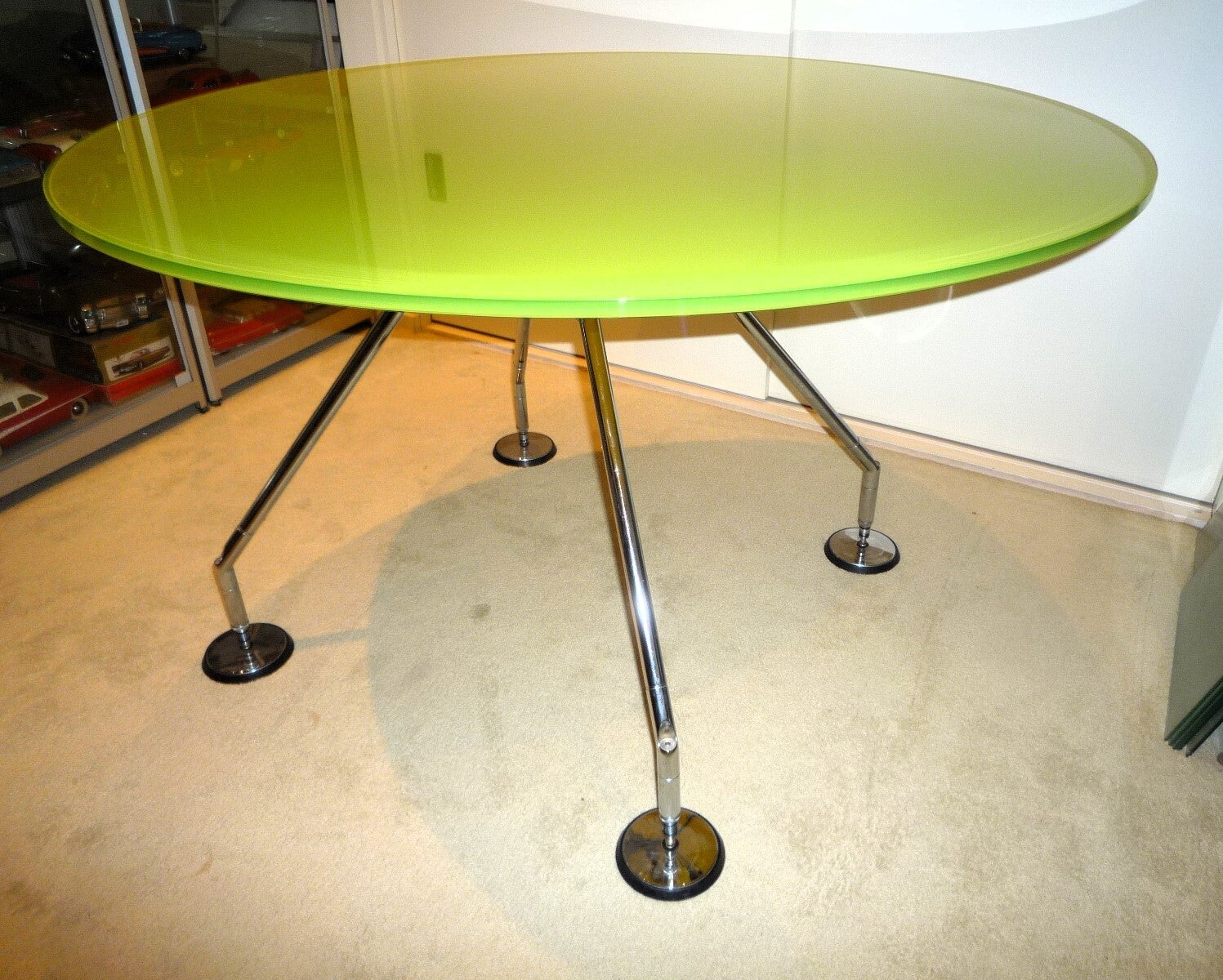 Tecno Nomos table Norman