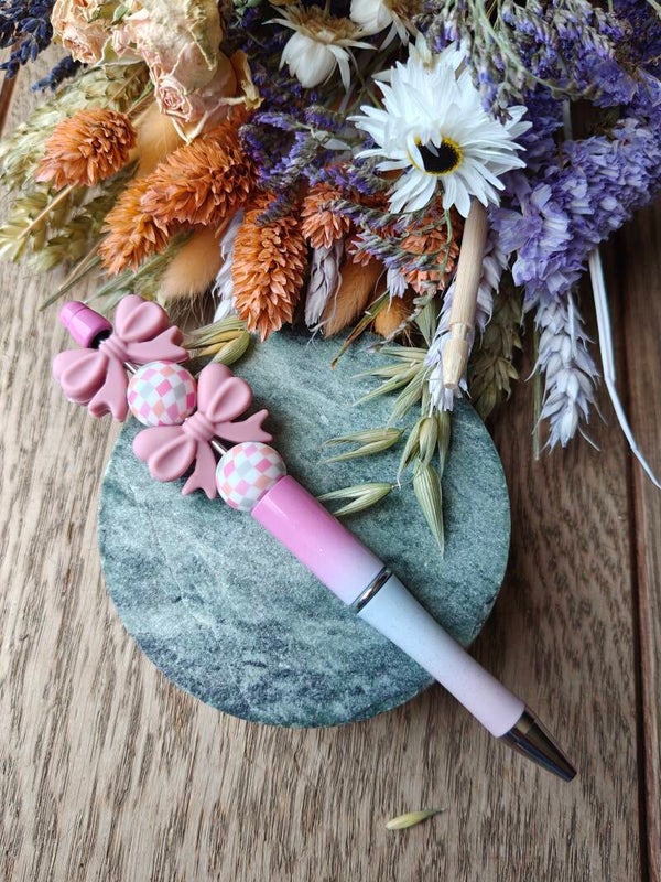 Accessoires: kralenstylo strik