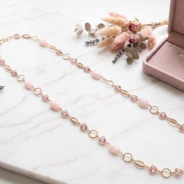ketting: lange ketting (roze tinten)