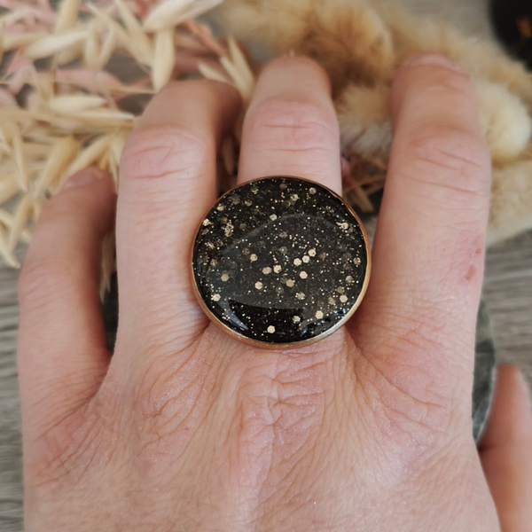Ring Z2: zwarte glitterring