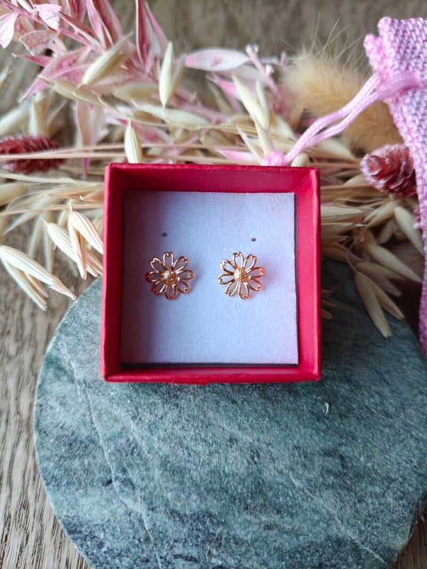 Oorbel: kleine bloemoorbellen