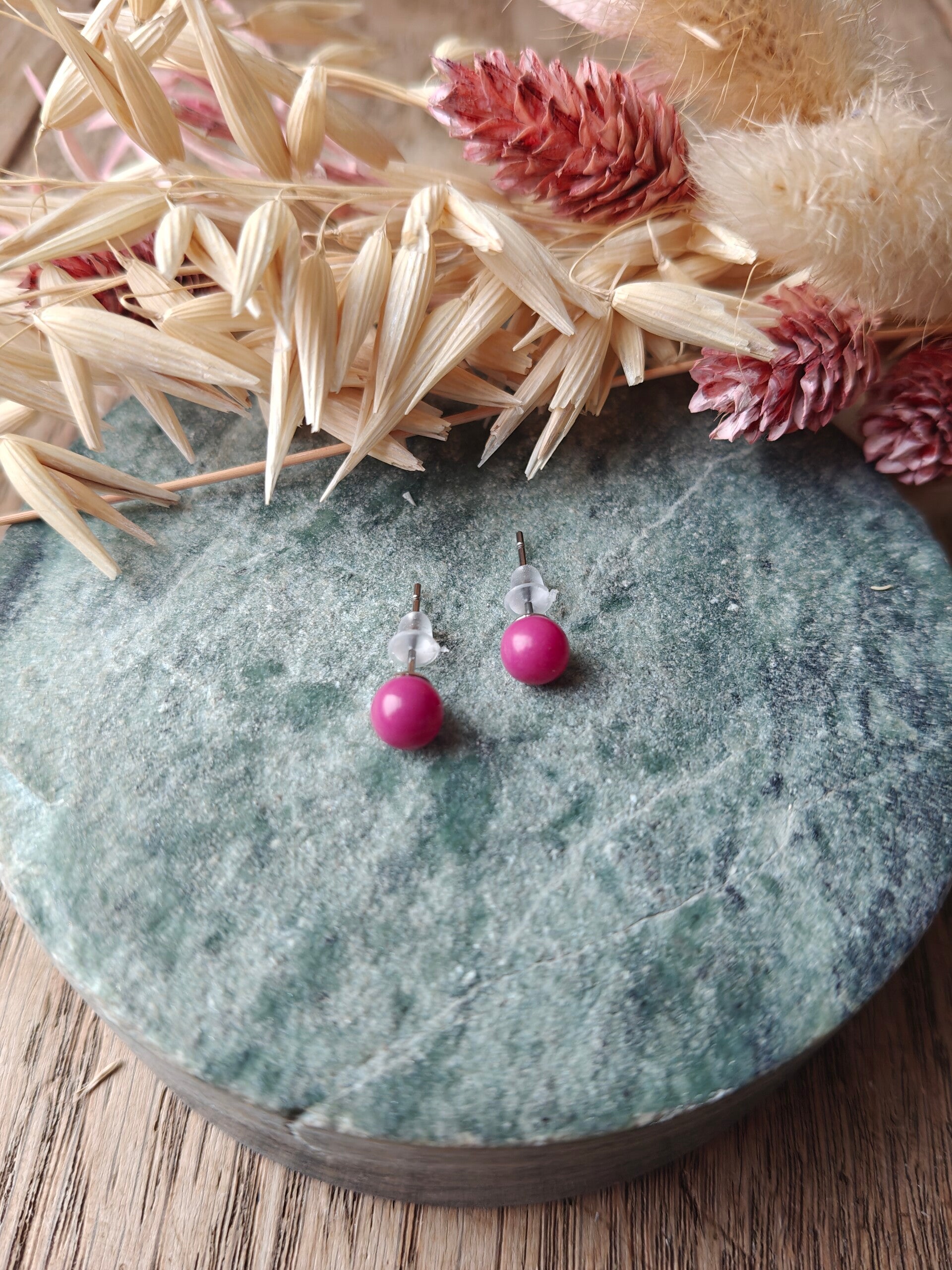 Oorbel KLEIN47: roze boloorbellen