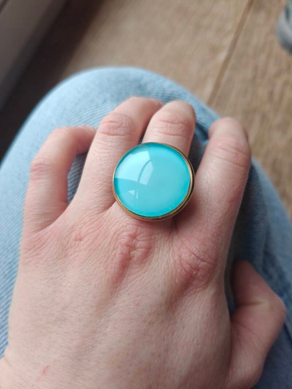 Ring B6: verstelbare lichtblauwe ring