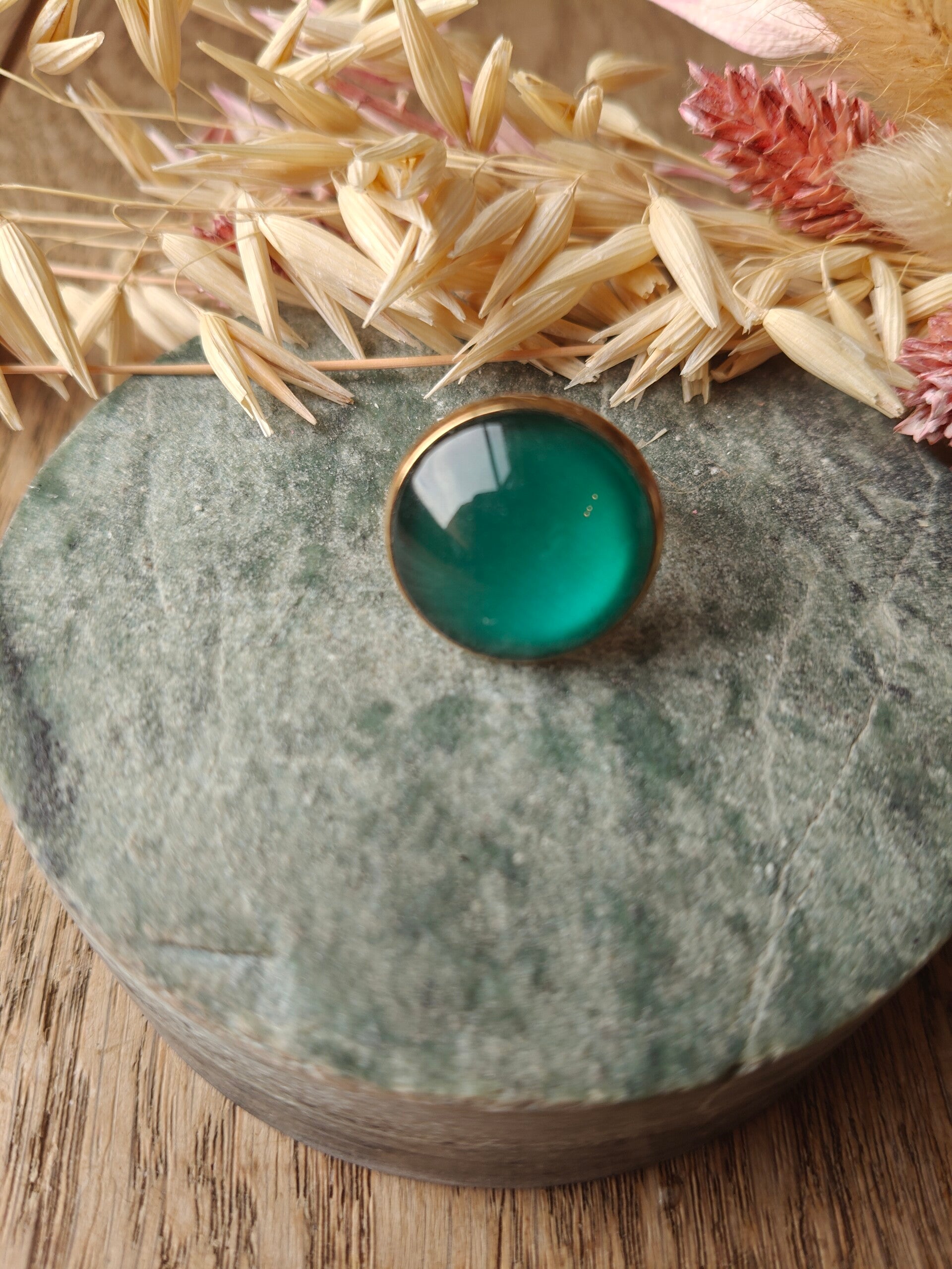 Ring G11: groene verstelbare ring