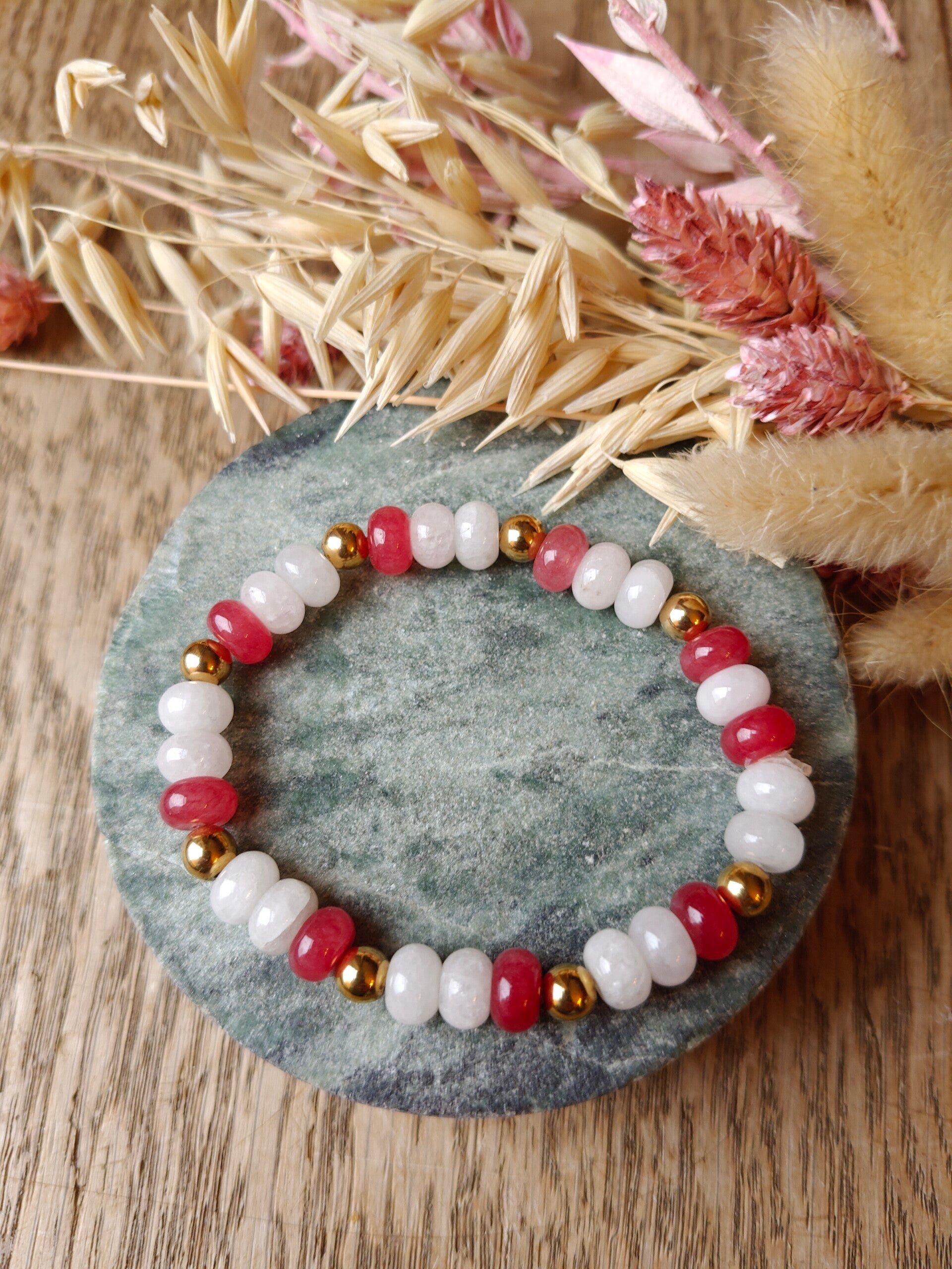 armband etalage 1 - 19: rood met wit en goud