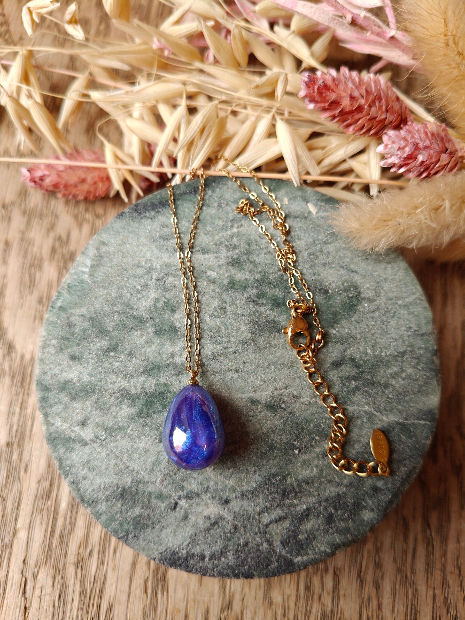 ketting 3: blauwe druppelhanger