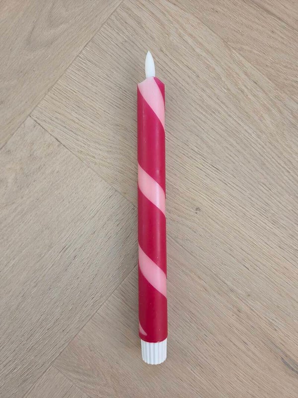 LED kaars Bordeaux Roze Swirl met timer – 25 cm
