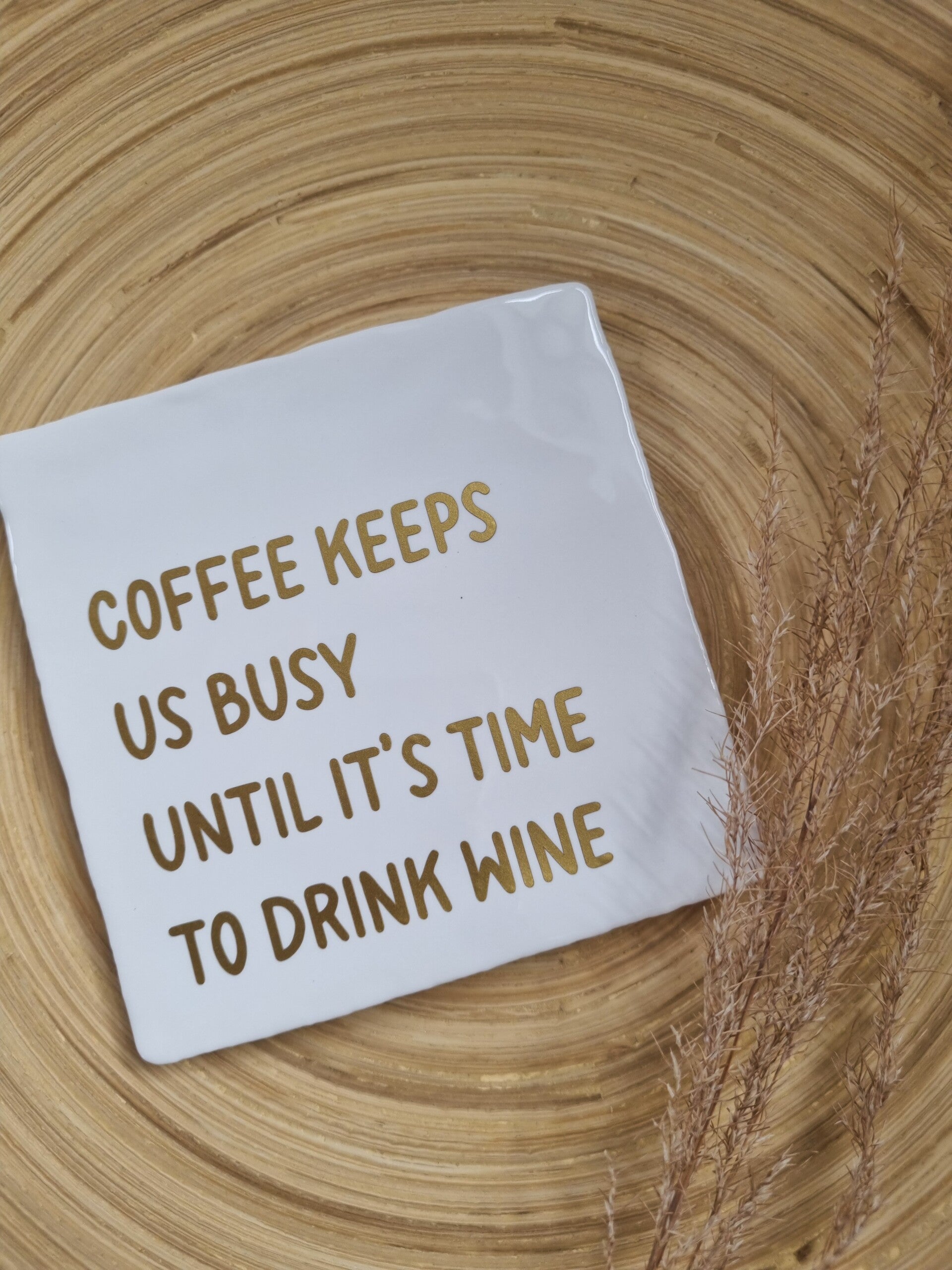 Tegeltje Coffee keeps us busy until it's time to drink wine