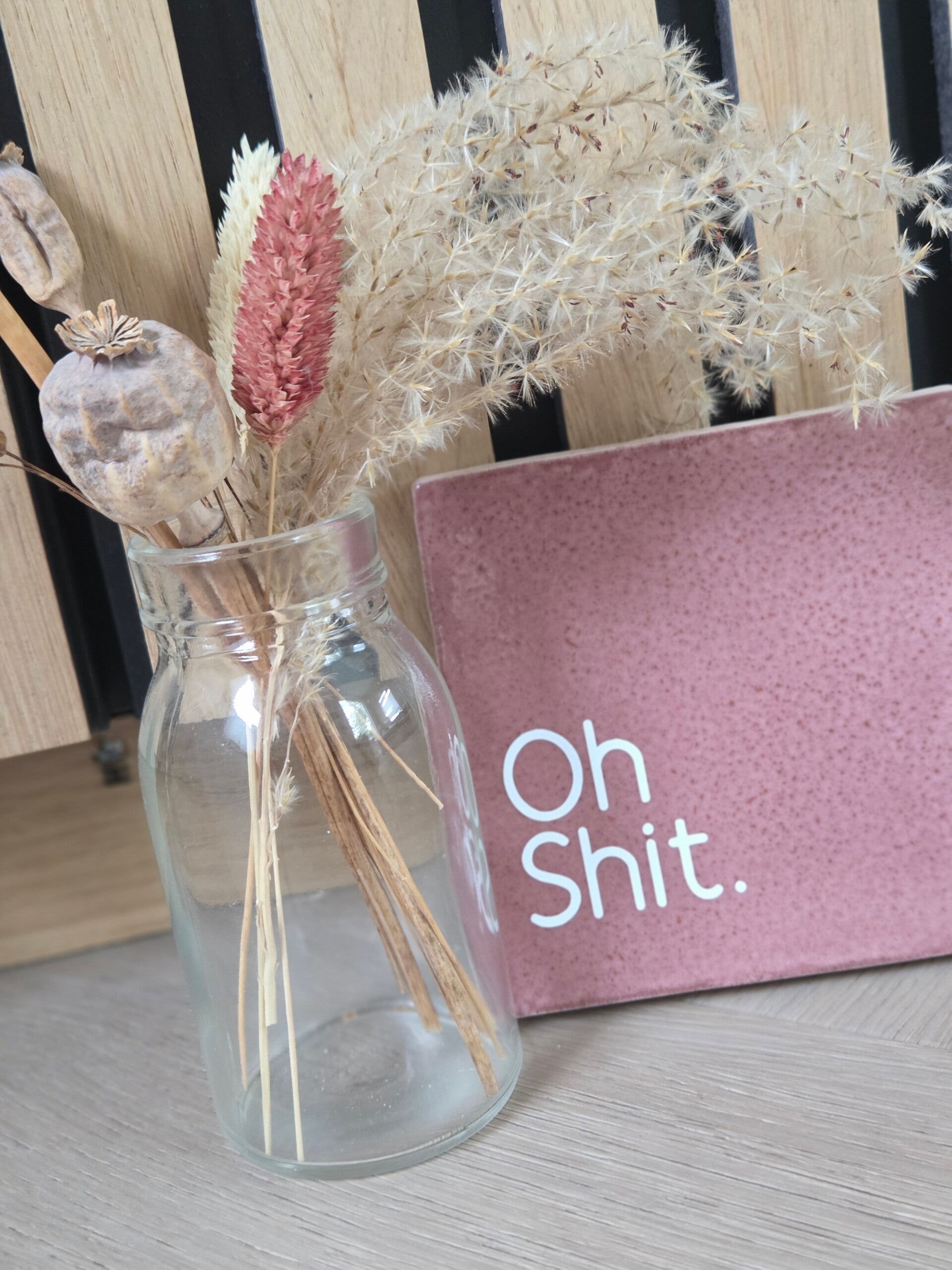 Keramieken Tegeltje Quote “Oh Shit.” - Roze met Witte Opdruk | 10x10 cm