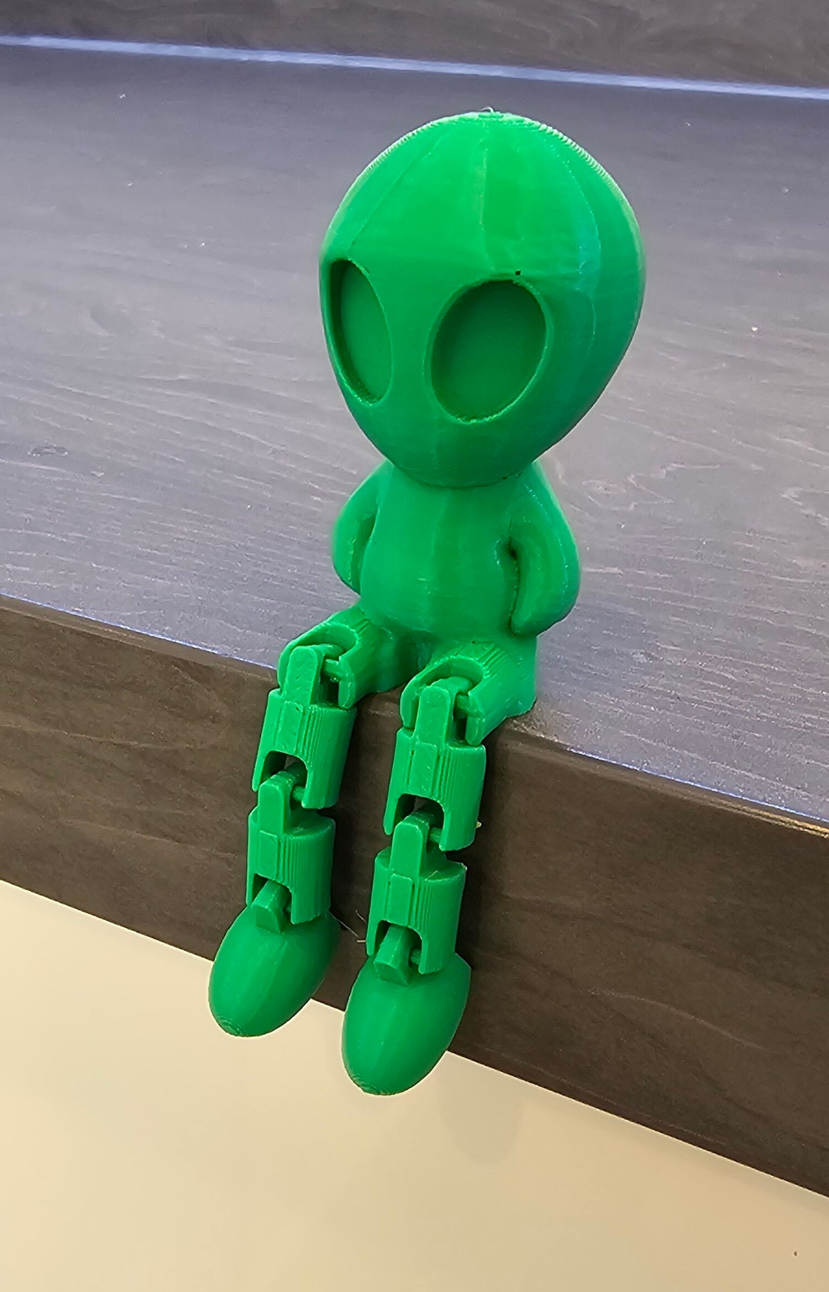 Alien Buddy with Articulated Legs | SCALE 3D WORLD