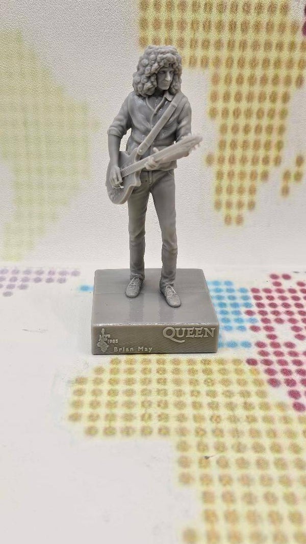 Brian May (On Live Aid Base) QUEEN