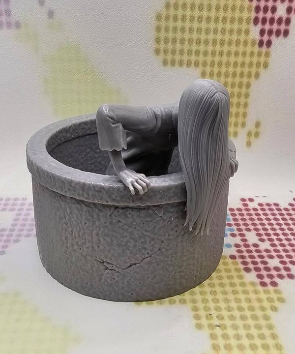 Naomi Watts as Rachel Keller (climb) in THE RING