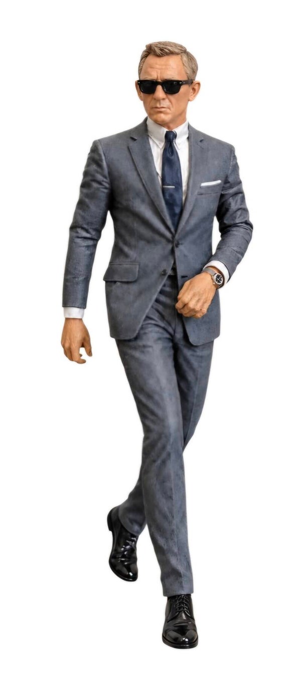 Daniel Craig (walking) as JAMES BOND 007