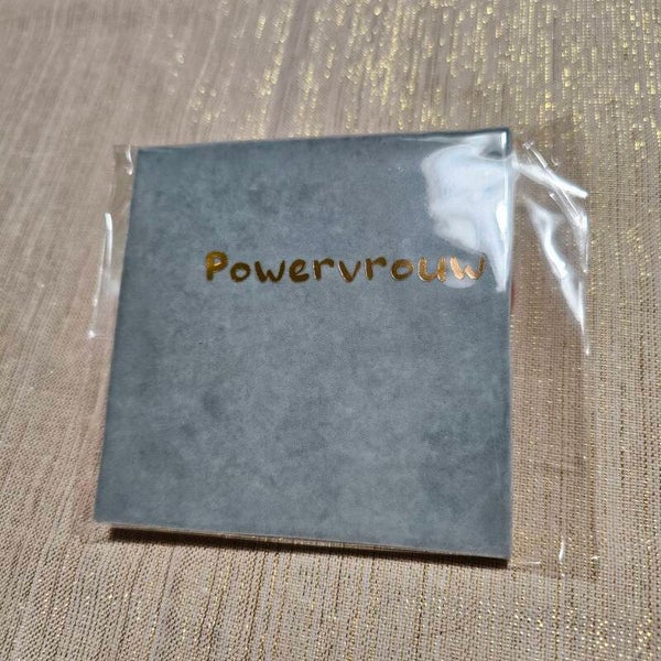 Tegeltje powervrouw