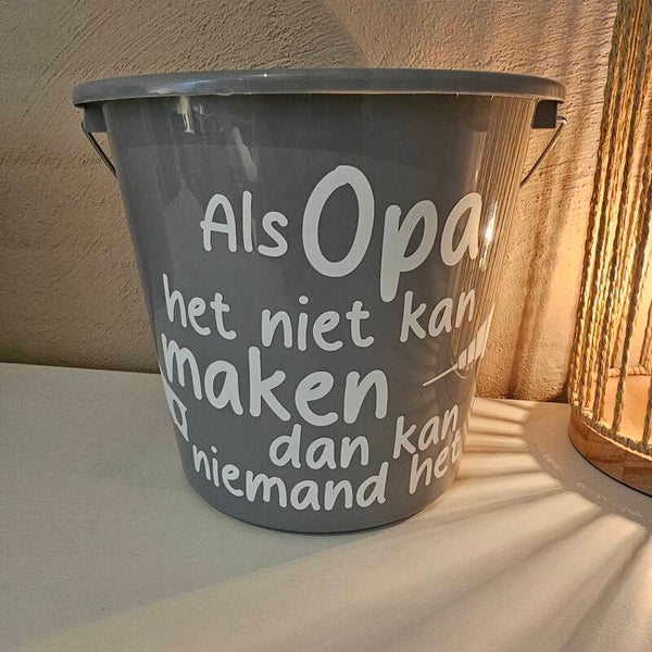 Als opa het niet kan maken dan kan niemand het