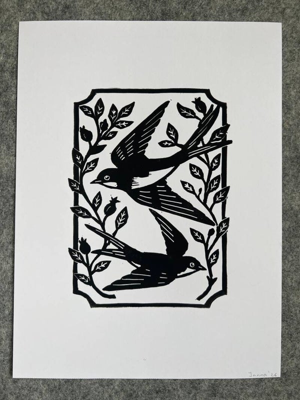 Linoprint zwaluwen in kader