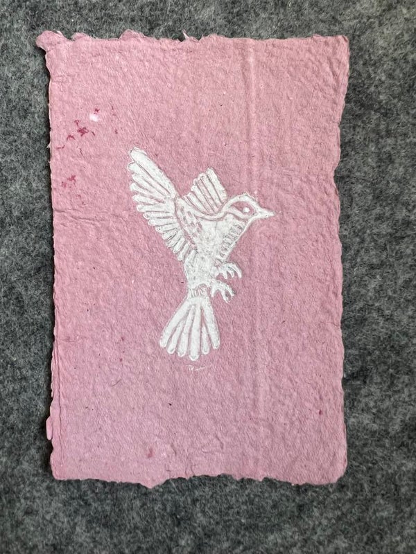 Linoprint “vogeltje” op handgeschept papier