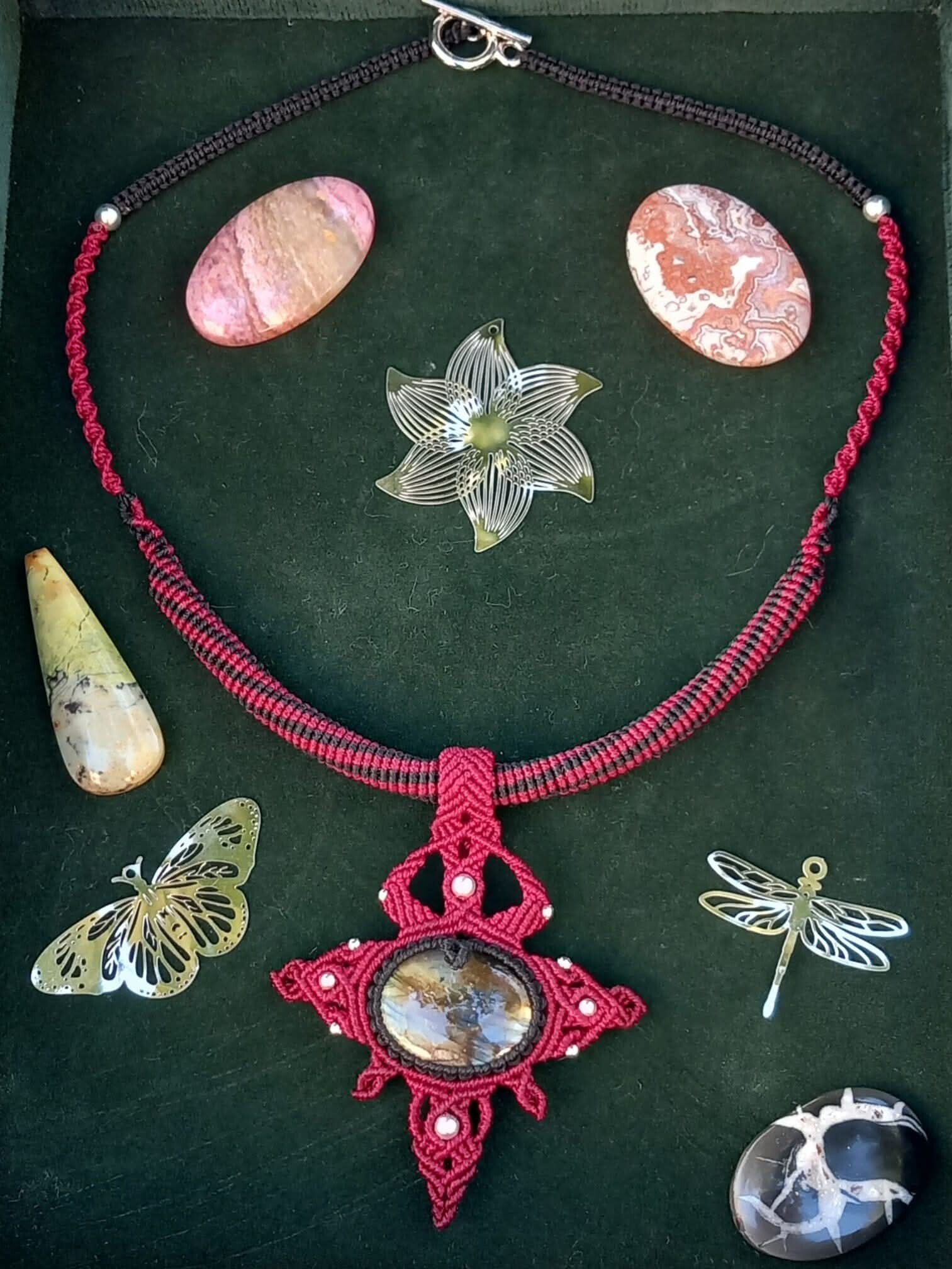 En rouge et noir ...