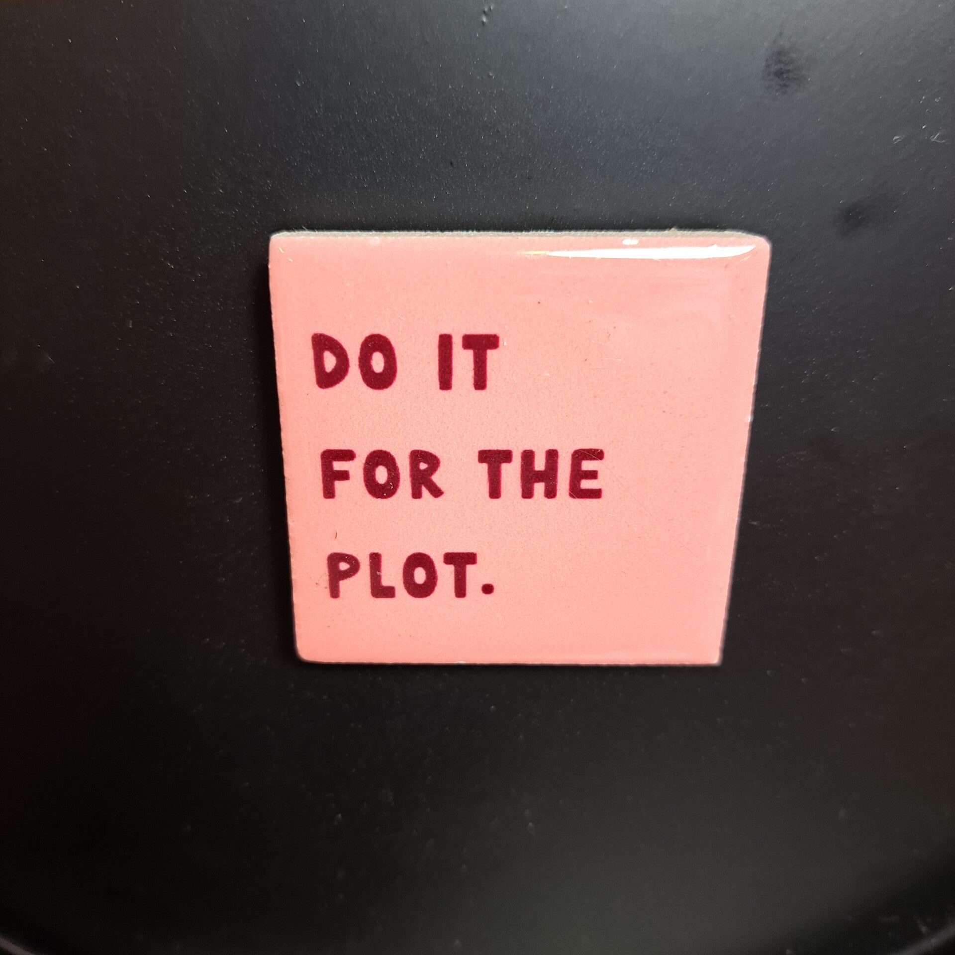 Magneet 5x5 do it for the plot.