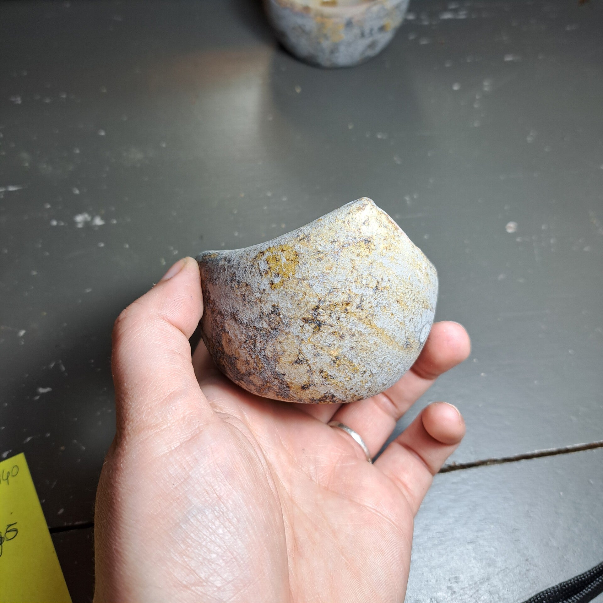 Theelichthouders steen 8 cm diameter prijs per stuk