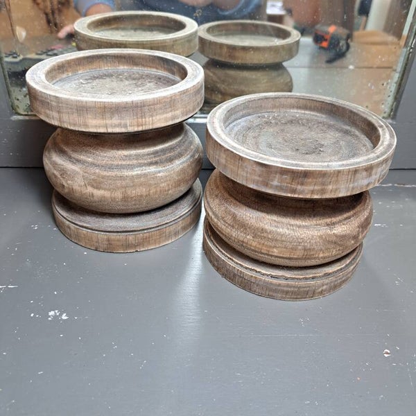 Set houten kandelaars 11.5 en 10 cm hoog