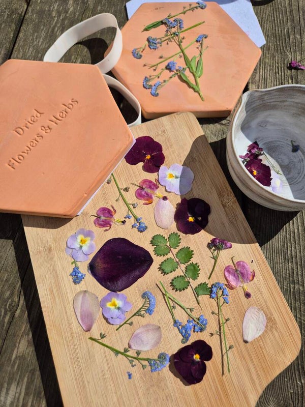 Bloemenpers - plukken en bloemen drogen - €47,50
