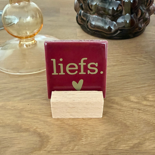 tegel standaard hout, 4x4,3 cm met een gleuf van 8mm
