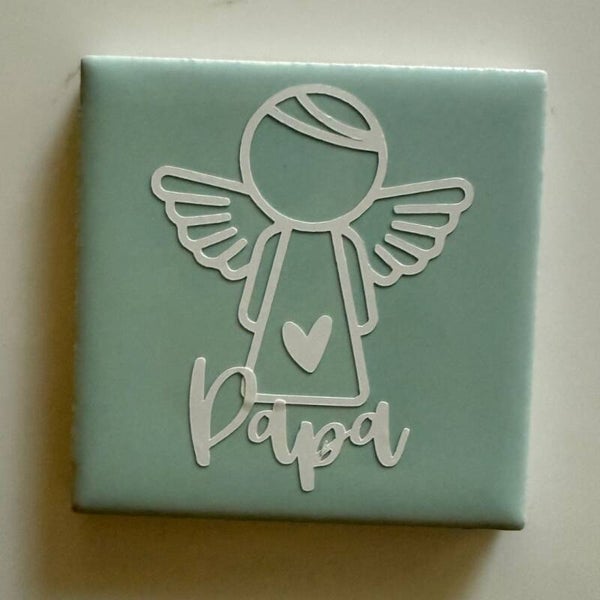 Tegel 'engeltje' papa, licht blauw met wit 4,5x4,5 cm
