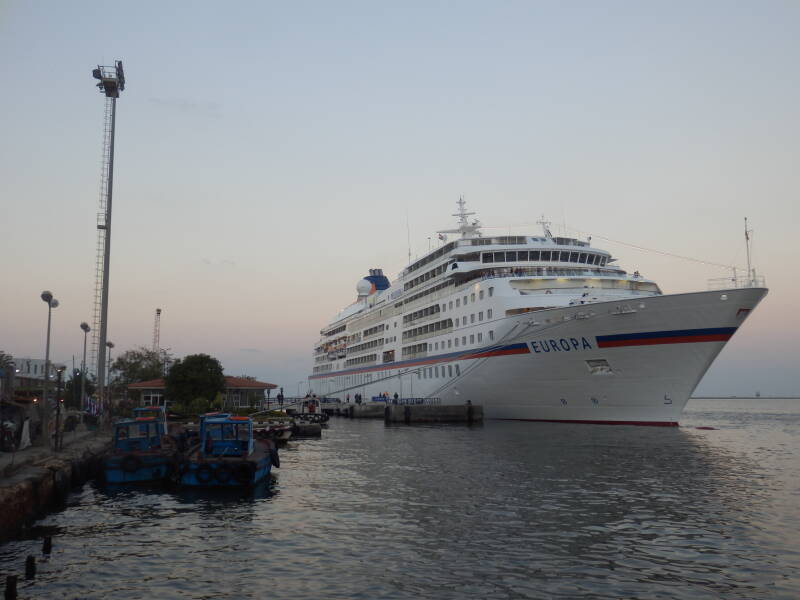 MS Europa  | www.hapag-lloyd-kreuzfahrt.com