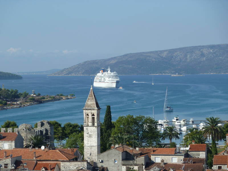 MS Europa  | www.hapag-lloyd-kreuzfahrt.com