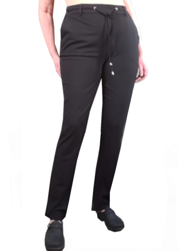 Black Mona 38L