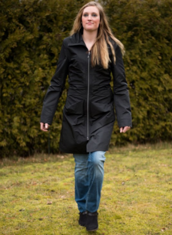 Svart tunn trendig kappa