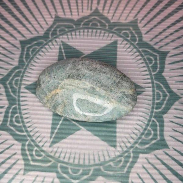 Amazonite Palm Stone -85g
