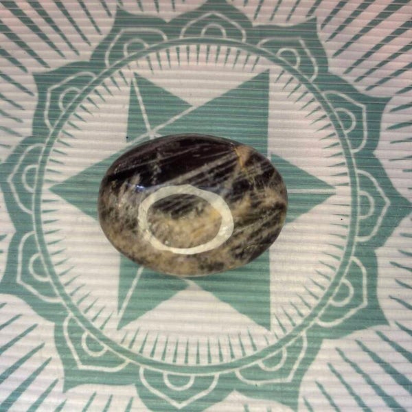 Black Moonstone Palm Stone -77g