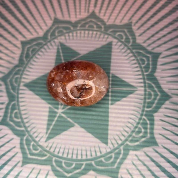 Fire Quartz Palm Stone -54g