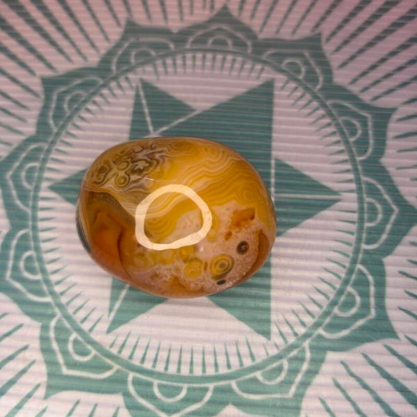Sardonyx Palm Stone -113g