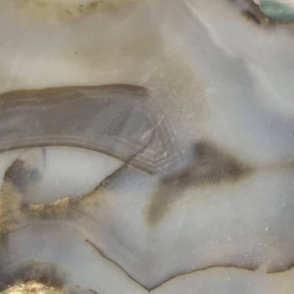 Natural gray Agate -51g
