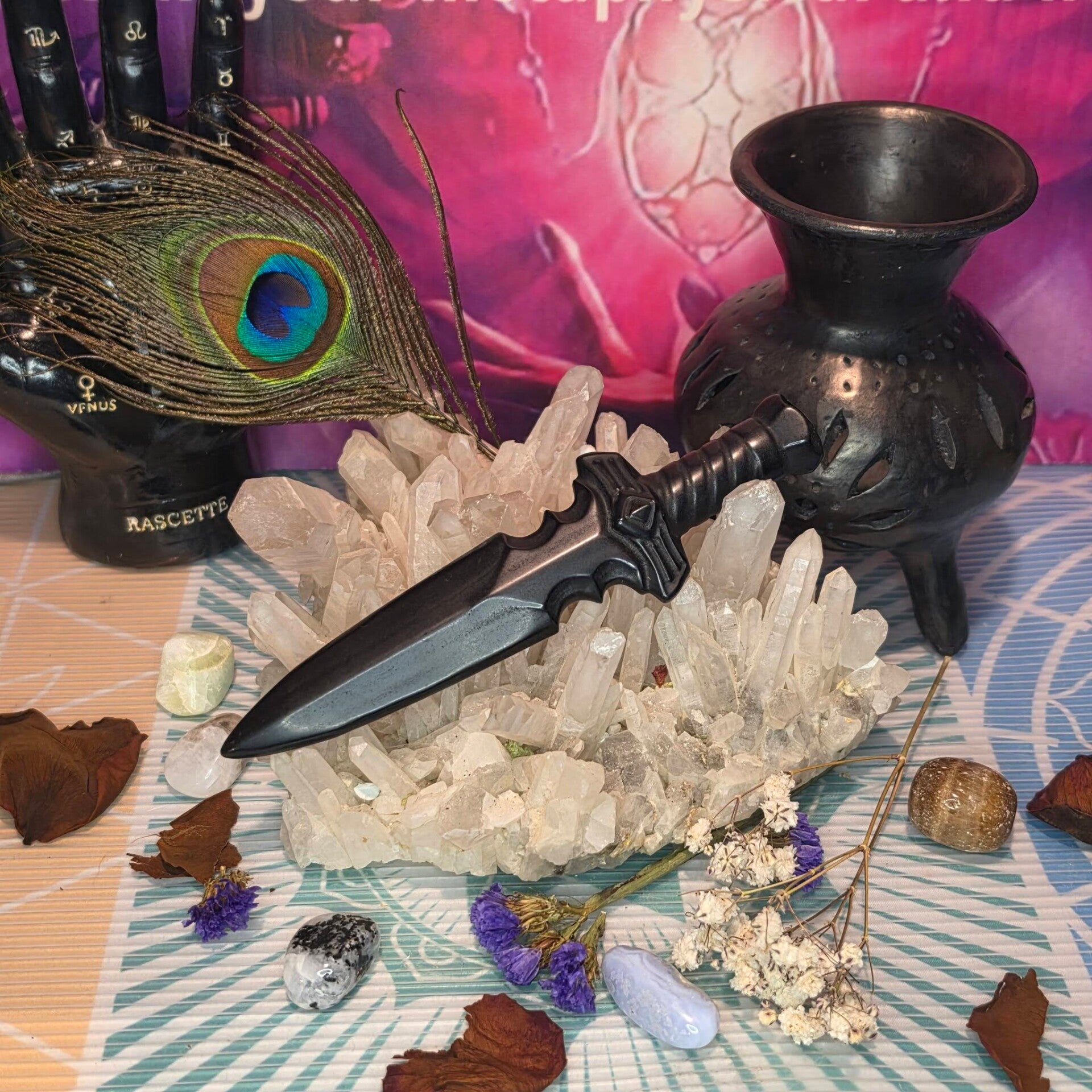 Black Obsidian Dagger