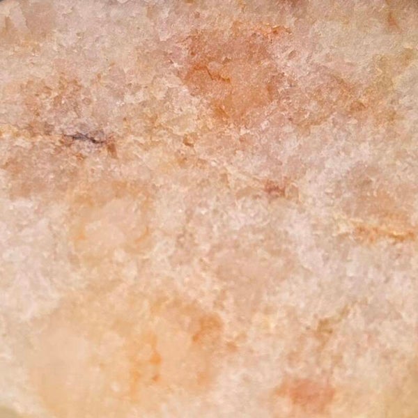 Iron stained Quartz -57g