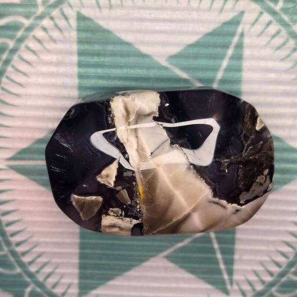 Volcanic Agate Palm Stone