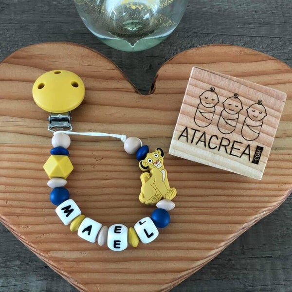 Attache tétine lion