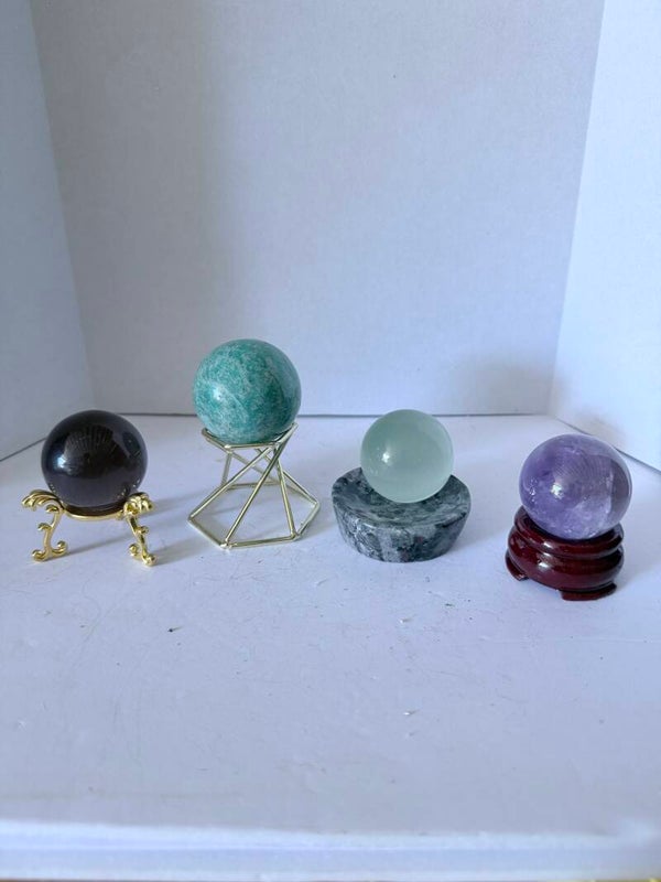 Spheres w/bases