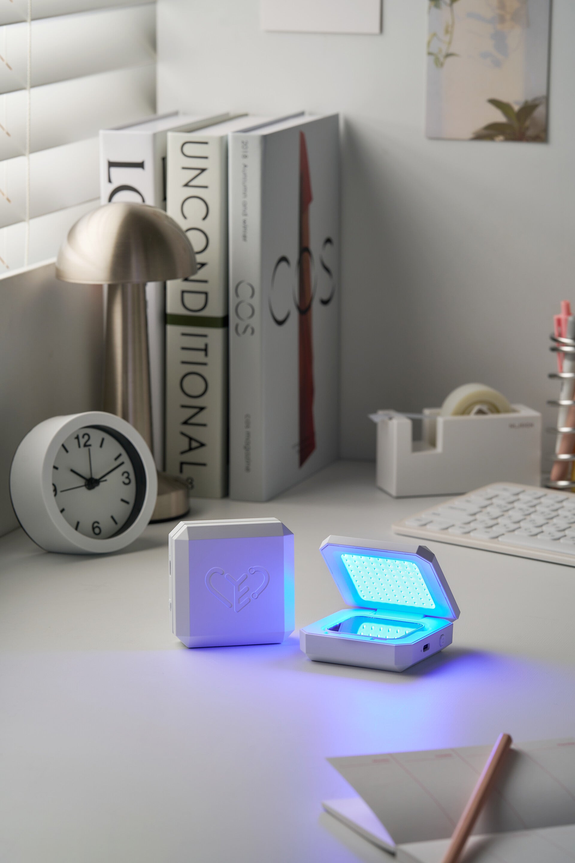 LEDiY Pocket Light Therapy Blue